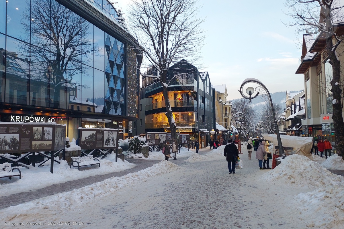 ZoL.pl - Zakopane, Krupówki 2023-12-05